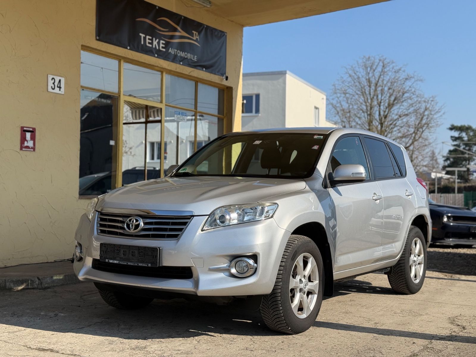 RAV4 Life Automatik|Xenon|158Ps|