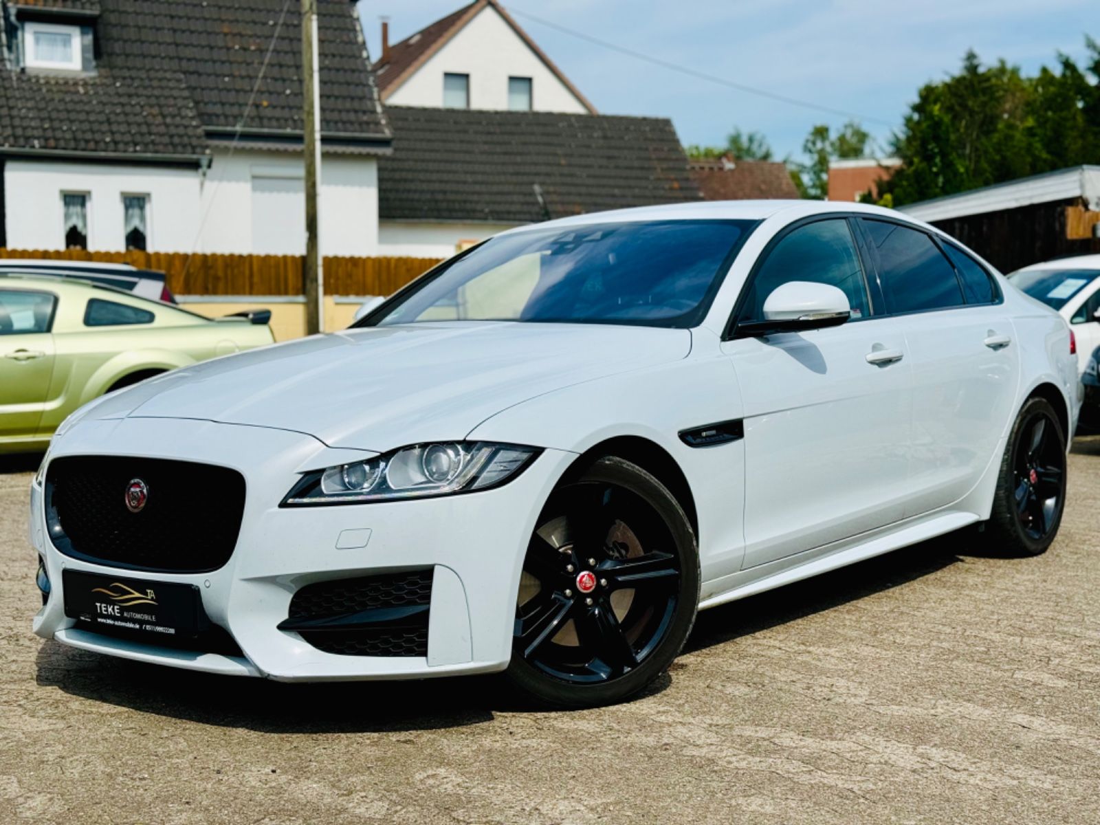 XF R-Sport Bi-Xenon*Kamera*Model 2018