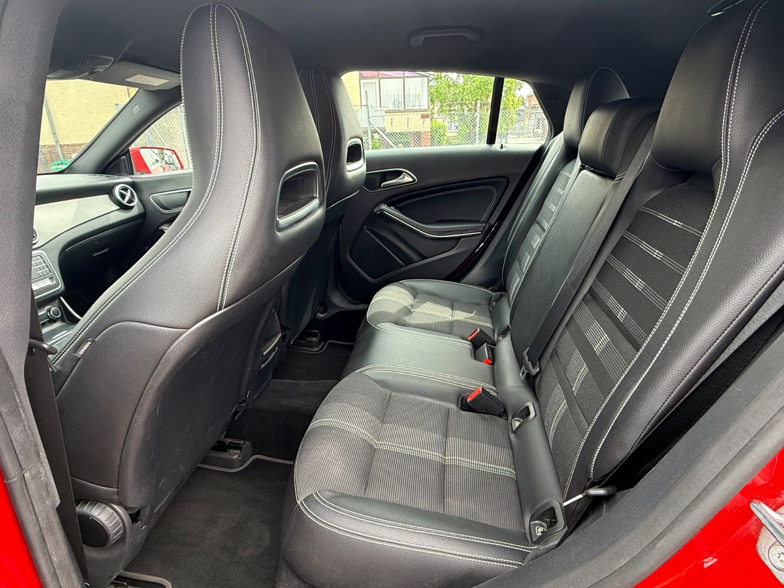 CLA 220d Shooting Brake Automatik|Navi|Shz|