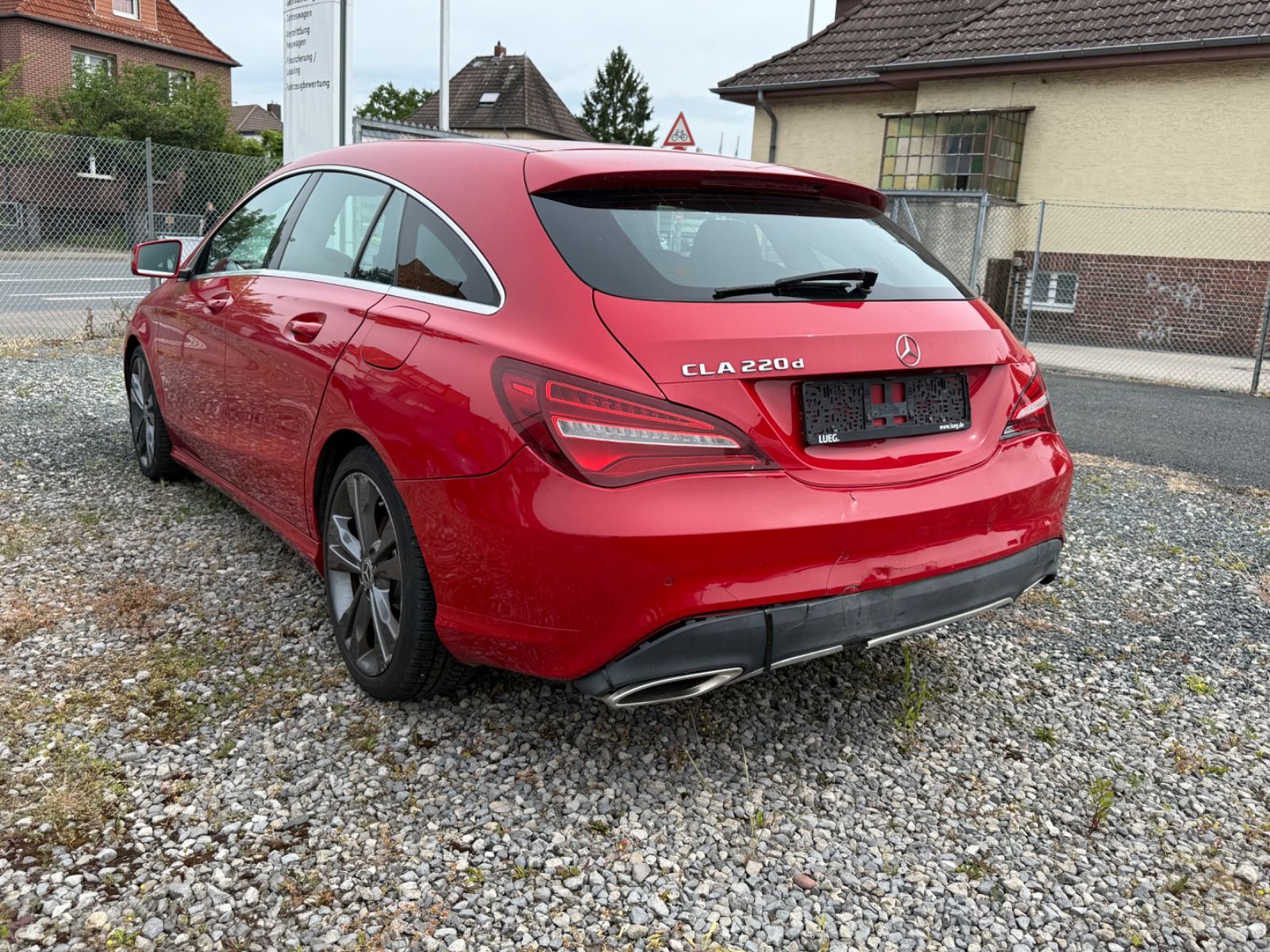 CLA 220d Shooting Brake Automatik|Navi|Shz|