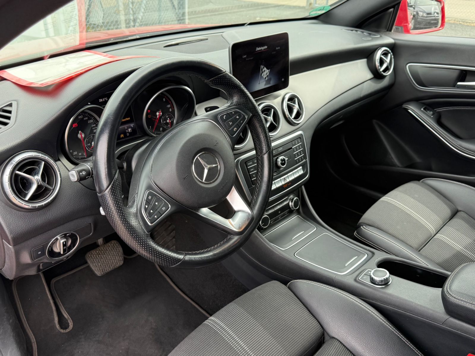 CLA 220d Shooting Brake Automatik|Navi|Shz|
