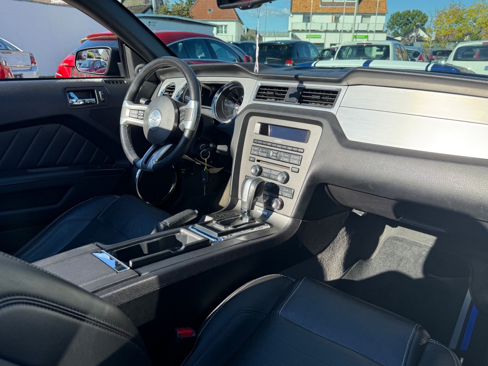 Mustang 3.7 Cabrio|Kamera|Tüv 04/2028|Xenon|